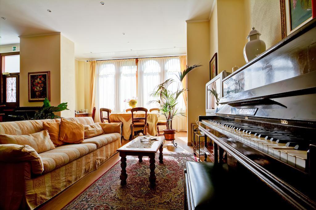 Hotel Primula Alassio Buitenkant foto