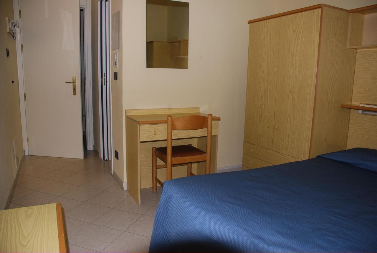 Hotel Primula Alassio Buitenkant foto